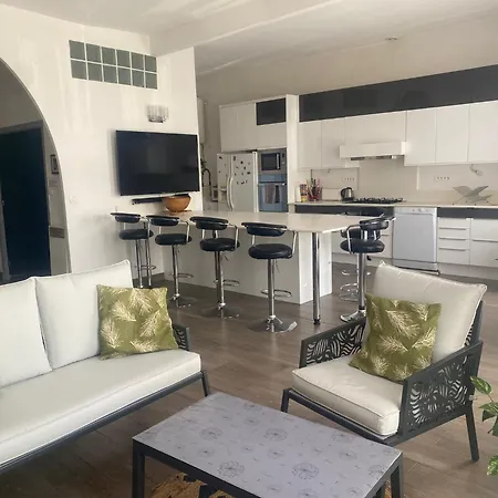 Grand Appartement Sur Canal A 2 Pas Du Centre Ville De Sete Exterior photo