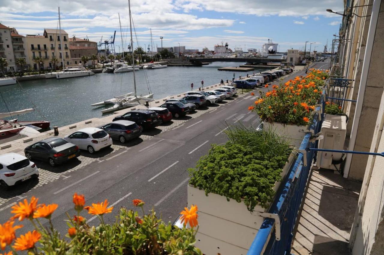 Grand Sur Canal A 2 Pas Du Centre De Apartment Sete